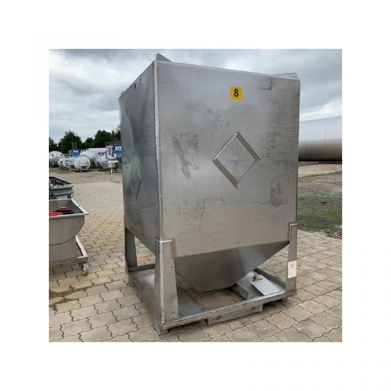 bulk-material-container-3000-litres-standing-front-3901A