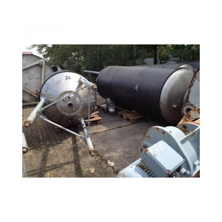 mixing-tank-4000-litres-standing-bottom-3277