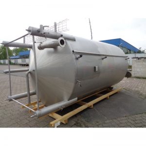 stainless-steel-tank-12800-litres-standing-bottom-3939