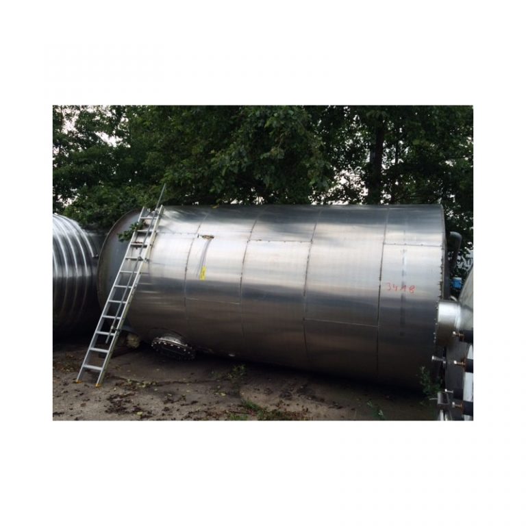 stainless-steel-tank-25000-litres-standing-side-3418