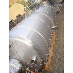 stainless-steel-tank-3850-litres-standing-top-3437