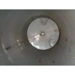 stainless-steel-tank-5200-litres-standing-inside-3944