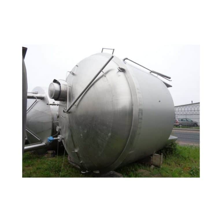 sterile-tank-18000-litres-standing-top-3884