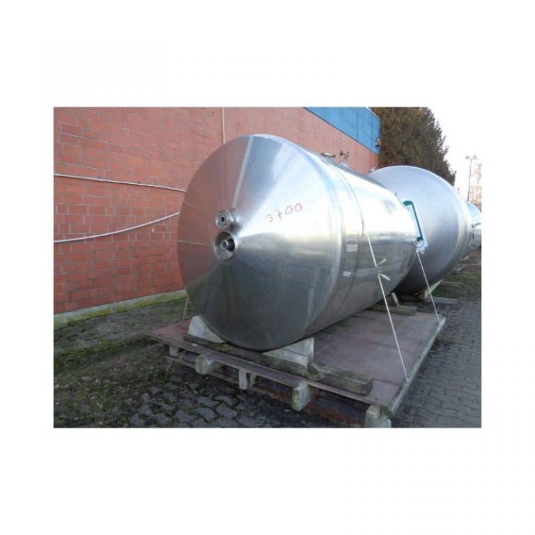 mixing-tank-4500-litres-standing-bottom-3700