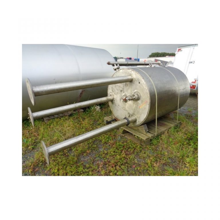 stainless-steel-tank-1300-litres-standing-bottom-3647