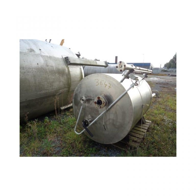 stainless-steel-tank-1300-litres-standing-top-3647
