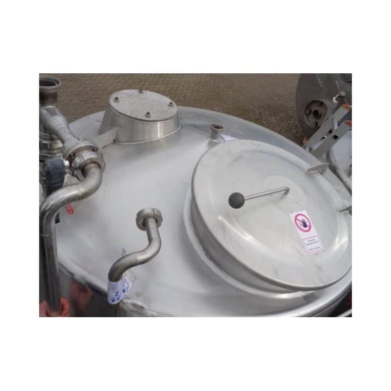 stainless-steel-tank-17000-litres-standing-top-3876