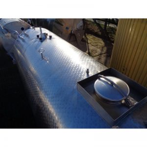 stainless-steel-tank-20000-litres-laying-top-3913