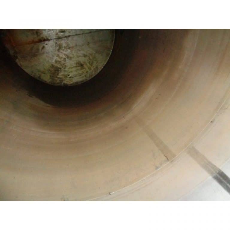 stainless-steel-tank-40000-litres-standing-inside-3920