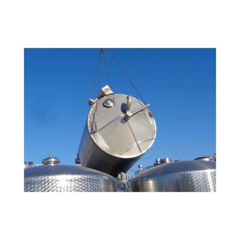 stainless-steel-tank-45000-litres-standing-top-3873
