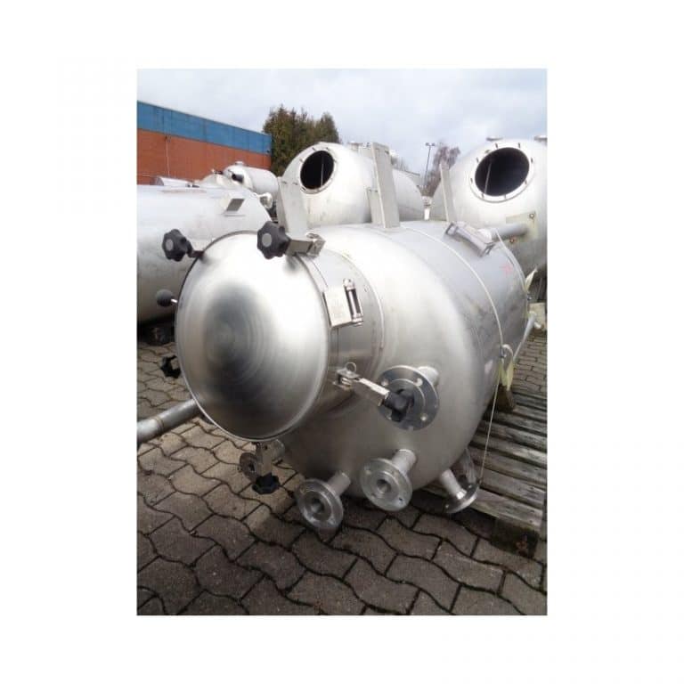 stainless-steel-tank-950-litres-standing-top-3689