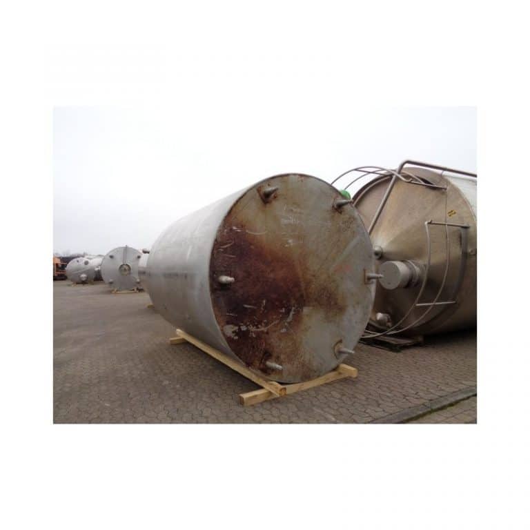 mixing-tank-10800-litres-standing-bottom-3584
