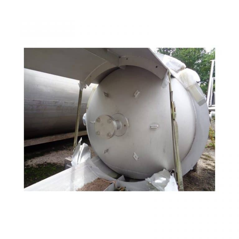mixing-tank-1200-litres-standing-bottom-close-3643