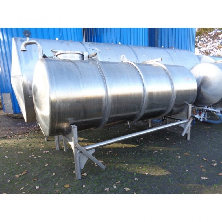 stainless-steel-tank-3000-litres-lying-top-3976