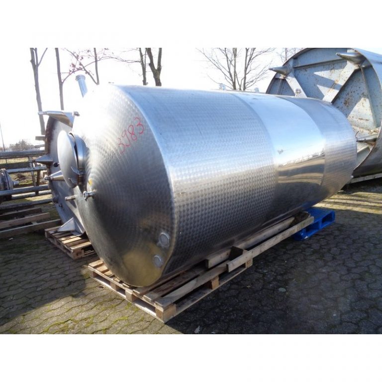 stainless-steel-tank-6000-litres-standing-top-3983