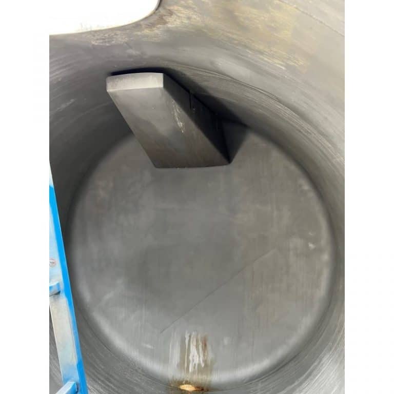 stainless-steel-tank-10000-litres-inside-4062