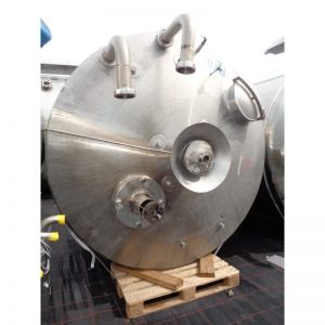 stainless-steel-tank-11000-litres-standing-top-4007