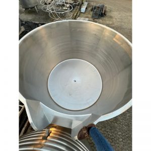stainless-steel-tank-11700-litres-inside-4047