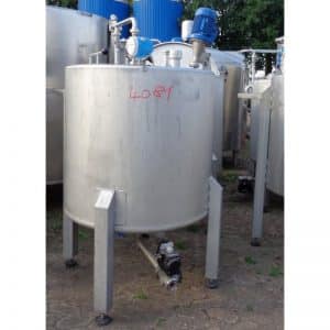 mixing-tank-tank-700-standing-front-4081