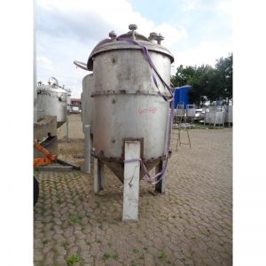 stainless-steel-tank-2100-standing-front-4078