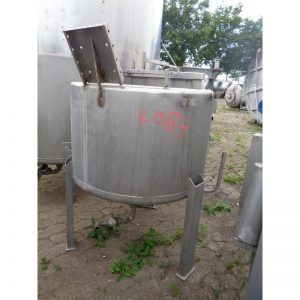stainless-steel-tank-260-standing-front-4083