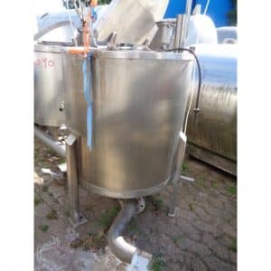 stainless-steel-tank-375-litres-standing-back-4090