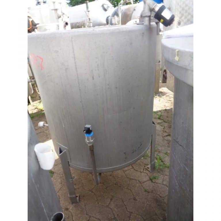 stainless-steel-tank-375-litres-standing-front-4087